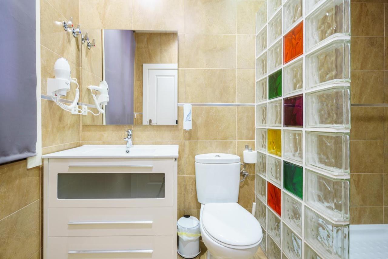 Double Room Private External Bathroom