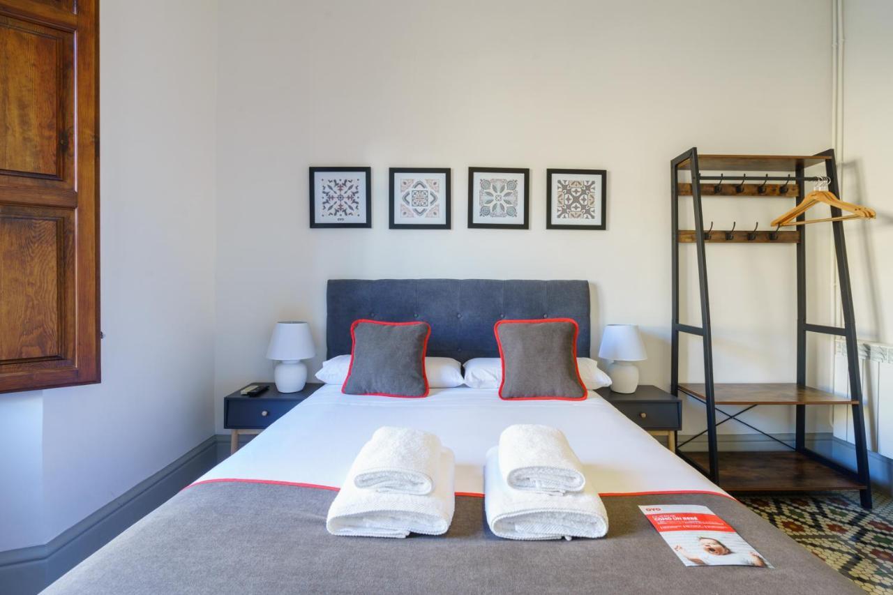 Double Room Private External Bathroom