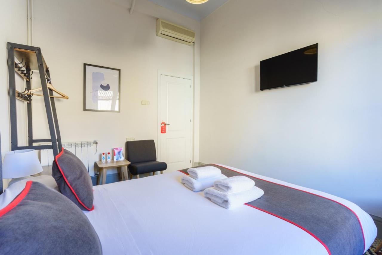 Double Room Private External Bathroom